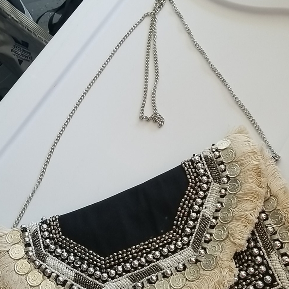 BOHO COLLECTION cross body silver coin clutch - Picture 8 of 9